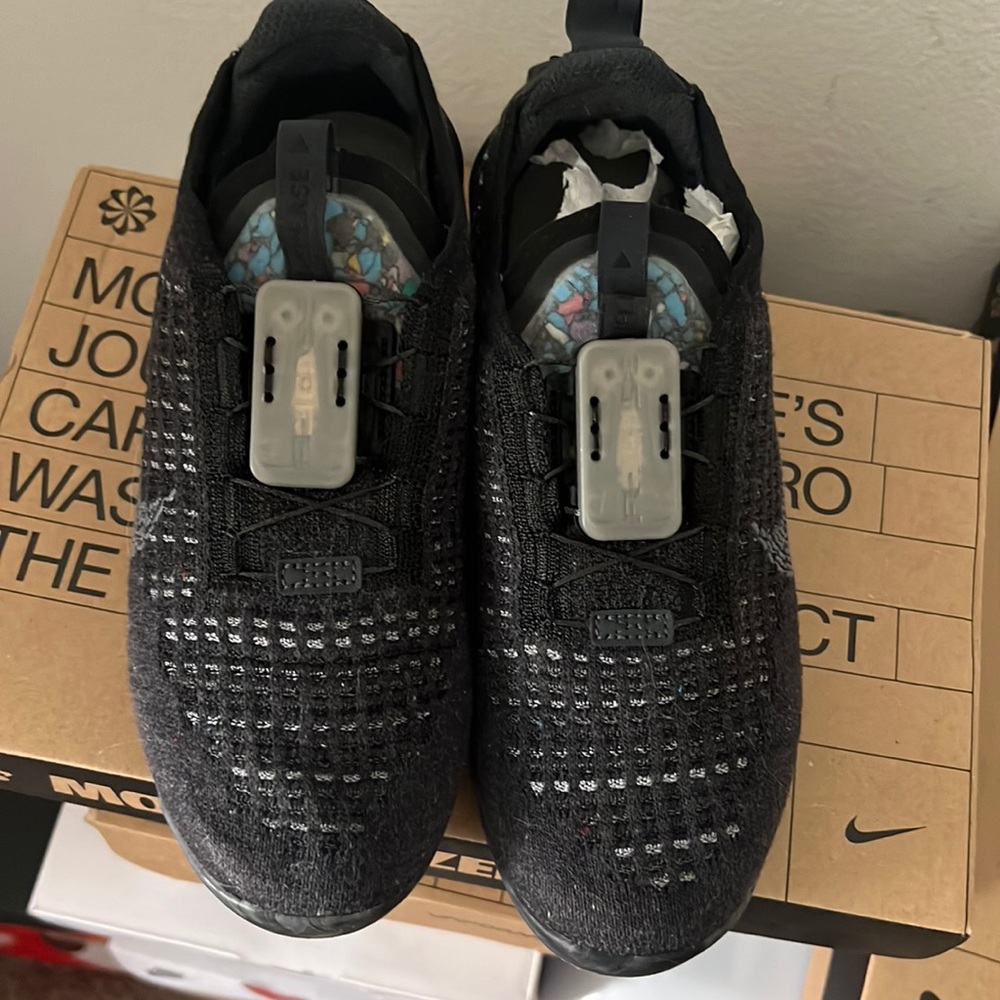 Vapormax 2020 size 5.5 LIKE NEW